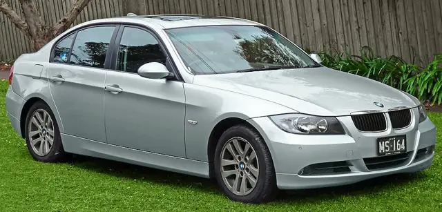 2010–2012 BMW 3 Series