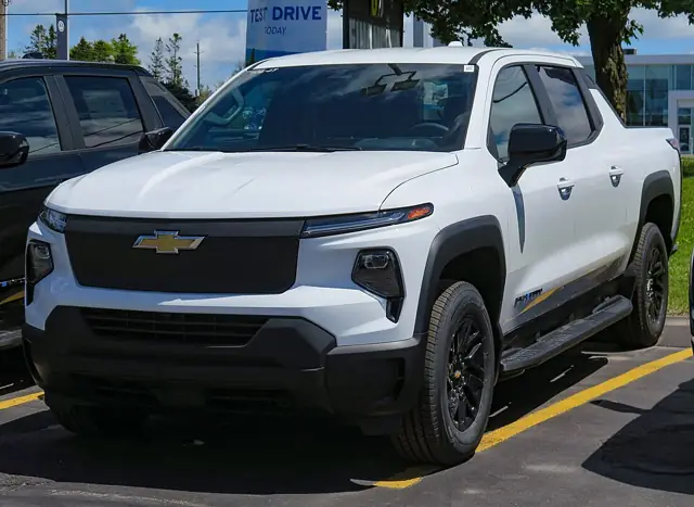 2025–2026 GMC Sierra EV