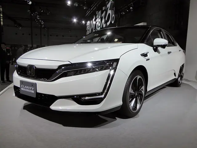2010–2014 Honda FCX