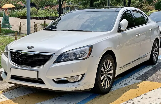 2014–2016 Kia Cadenza