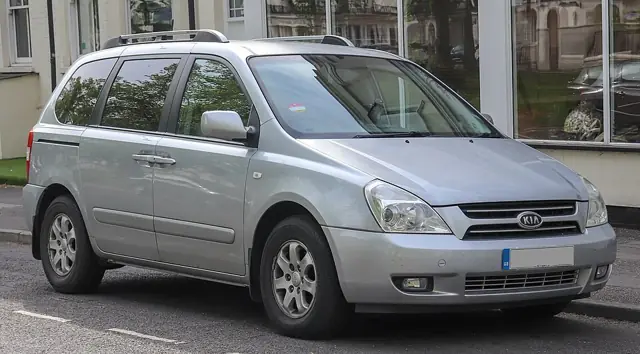 2011–2012 Kia Sedona
