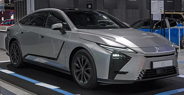 2026–2027 Lexus ES