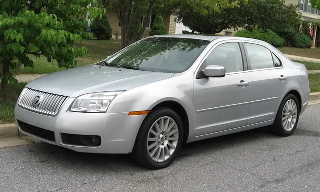 2010–2011 Mercury Milan