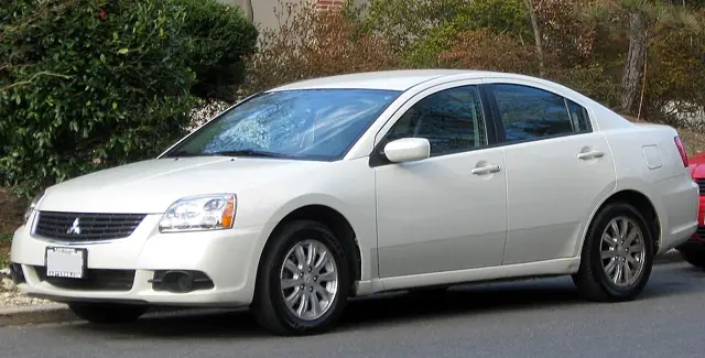 2010–2012 Mitsubishi Galant