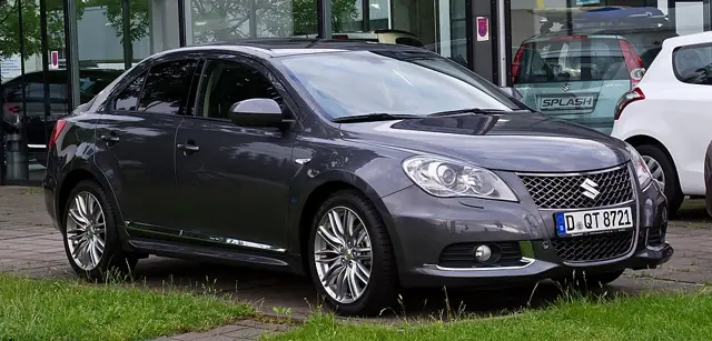 2010–2013 Suzuki Kizashi