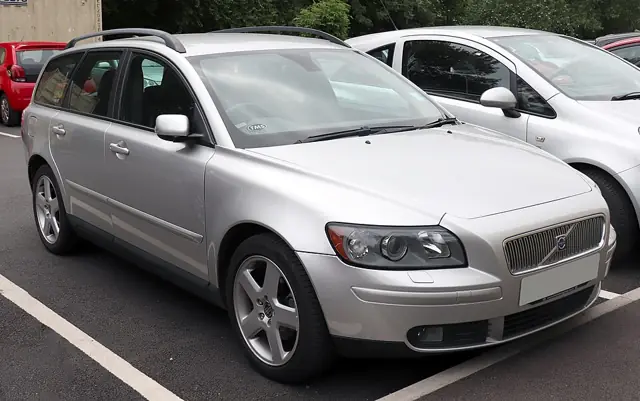 2010–2011 Volvo V50